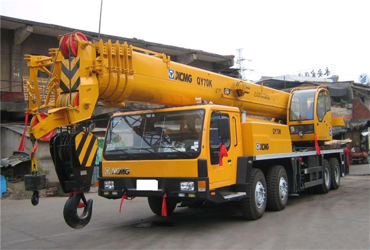 湛江市吊车出租选择重点